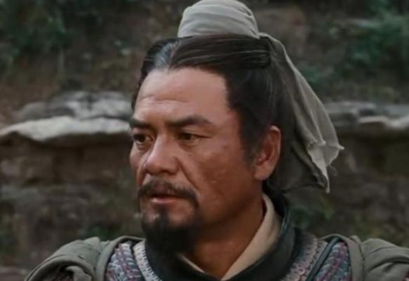 刘备关羽张飞三人都出马的一场战役，最后却惨败